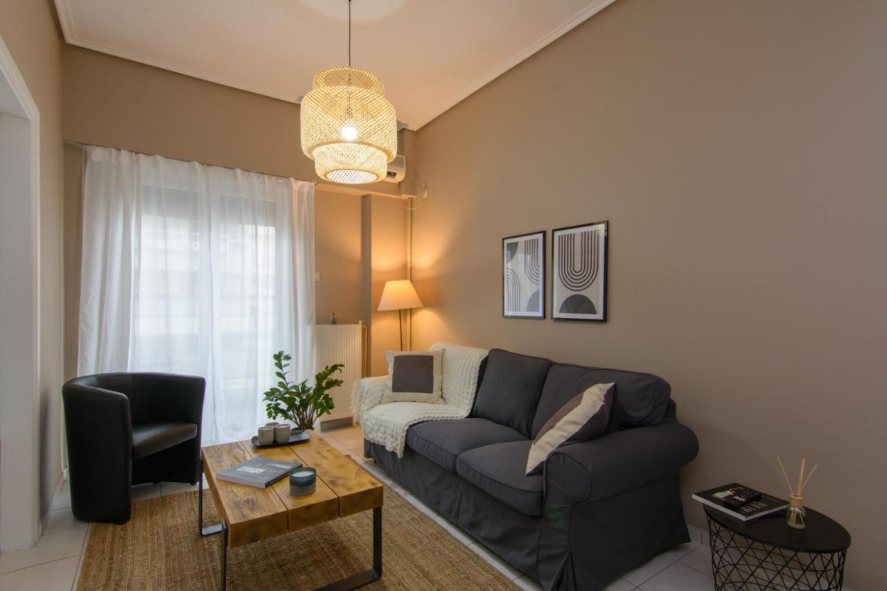 Apt 48, Cozy Apartment In Kalamata City Center المظهر الخارجي الصورة